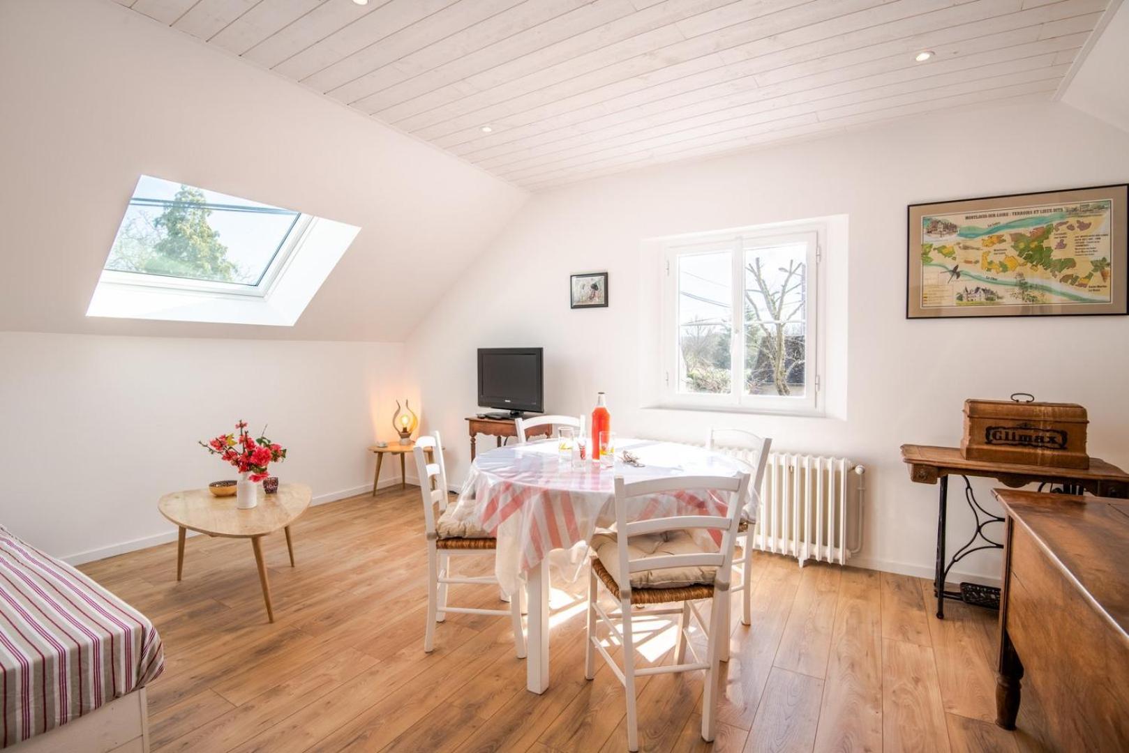 Le Relais De L'Ormeau - Charmant Gite Pour 4 Pers. Lussault-sur-Loire 외부 사진