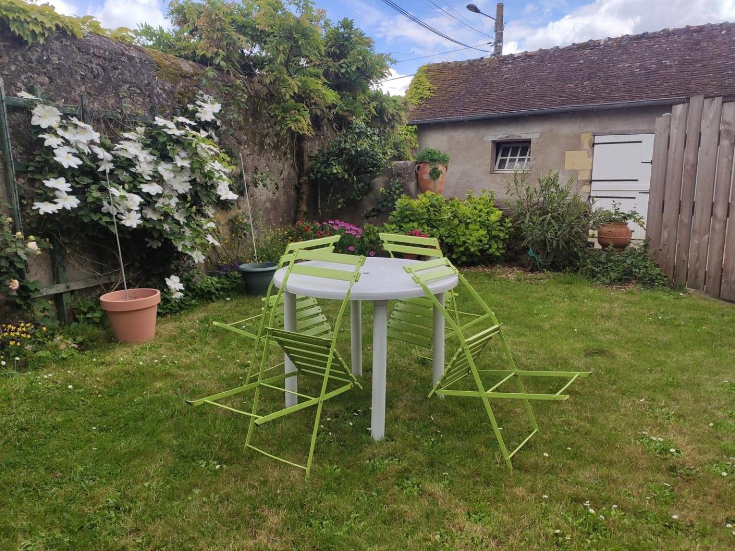 Le Relais De L'Ormeau - Charmant Gite Pour 4 Pers. Lussault-sur-Loire 외부 사진